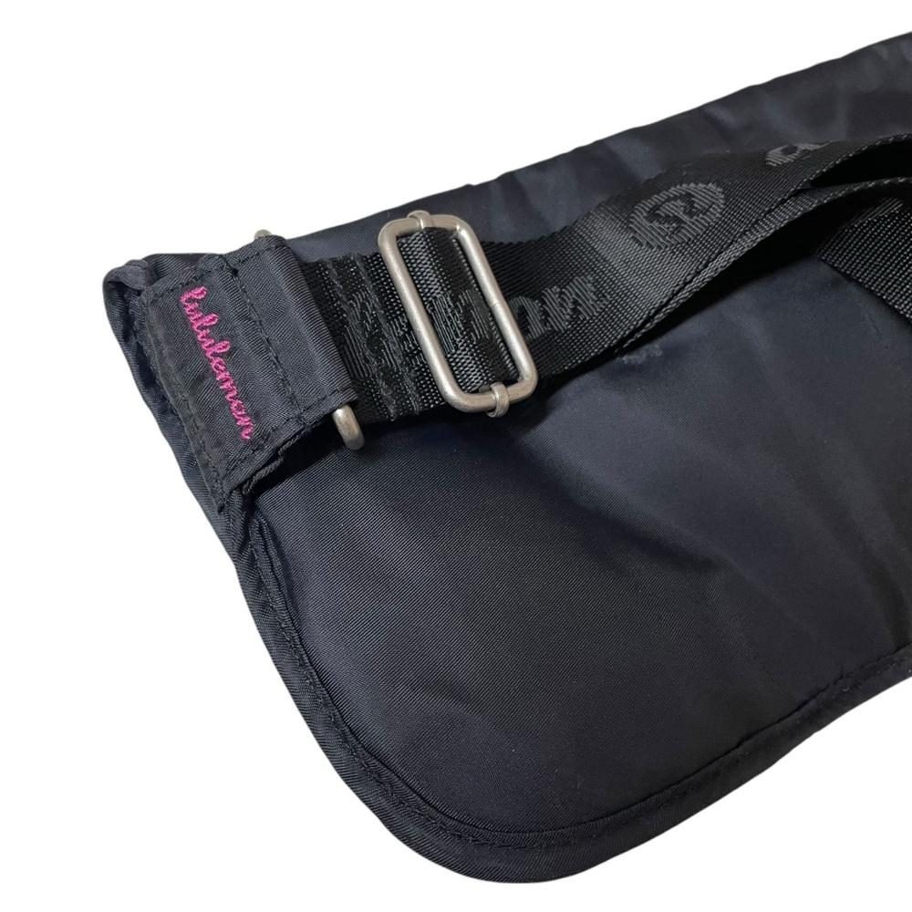 Lululemon Travel Walker Pooch Fanny Pack - Picture 9 of 10